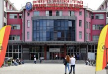 Të diplomuarit shqiptarë, më të goditurit nga sistemi i vjetruar i rangimit në administratë