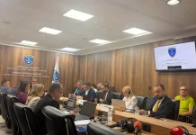 Juristët insistojnë që serbëve “pishmanë” të mos u jepet mundësia e rikthimit