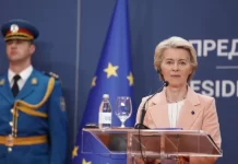 Von der Leyen: Anëtarët e BE do të prodhojë në masë dronë dhe armë moderne për mbrojtjen e Ukrainës