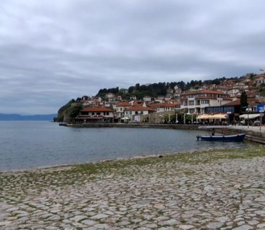 UNESCO i jep edhe 5 vjet Maqedonisë për ta ruajtur statusin e Trashëgimisë Botërore të Rajonit të Ohrit