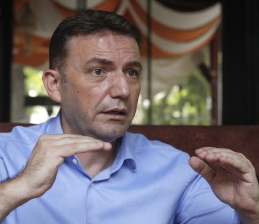 Osmani: Dikush po tenton, të na kthejë në vitet e ’90-ta