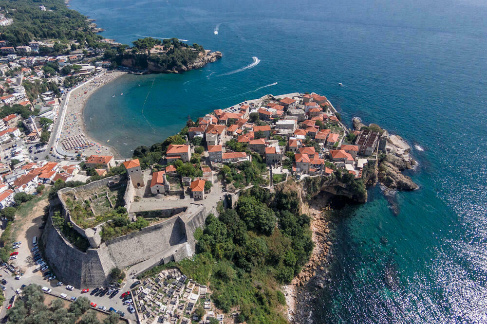 Asamblistja malazeze që kërkoi  çnjohjen  e Kosovës  merr drejtimin e Kadastrit në Ulqin