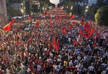 84 ditë revoltë! Shqiptarët nuk heqin dorë, edhe sot para Kryeministrisë