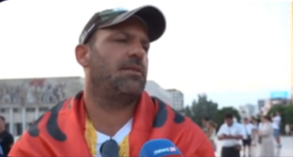 Protestuesi  Rama e mori me tallava  janë tallur me popullin  Këtu na ka derisa ta shporrim