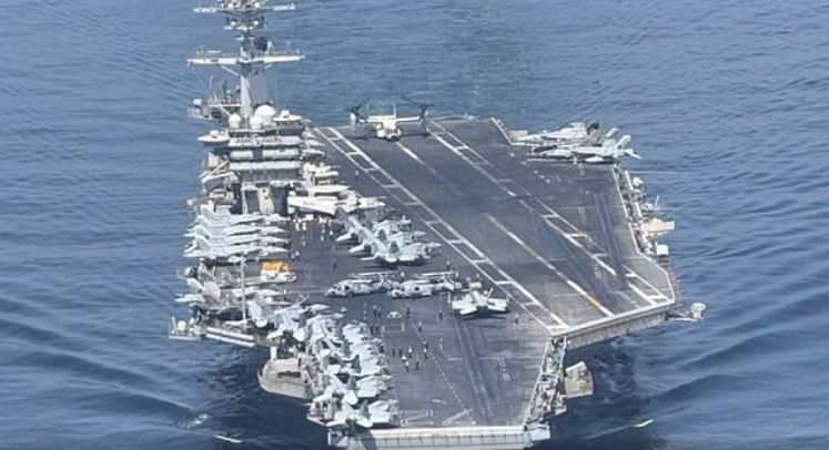 Alarm në aeroplanmbajtësen amerikane  Lincoln   tentativa vetëvrasjeje në bord