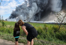 Mbi 800 dronë drejt Rusisë, Moska paralajmëron Londrën për “pasoja”