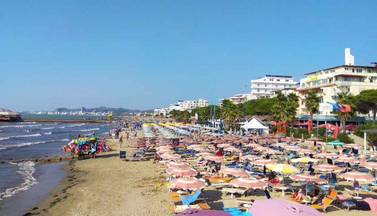 durres-plazhi-golem-1-750x430