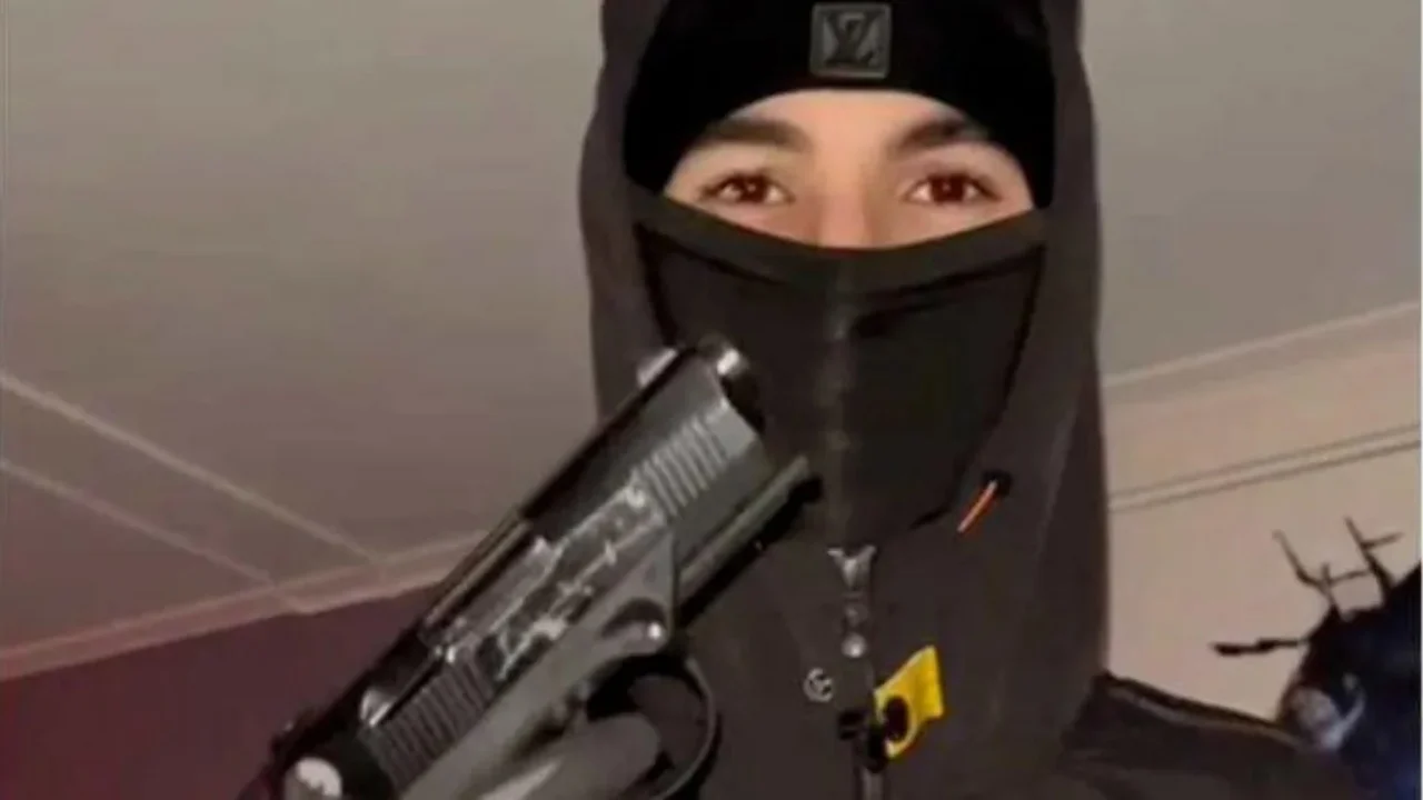 Vrasës adoleshentë me pagesë  grupet kriminale rekrutojnë të rinj për atentate në Evropë