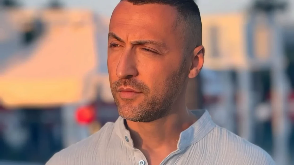 G-Bani gati për hyrjen në politikë, jep premtimet e tij për ndjekësit