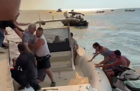 Zjarret në Greqi, MPJ-ja tregon se ku mund të paraqiten shtetasit e RMV-së që kanë nevojë për ndihmë