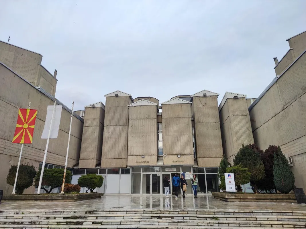Nisin regjistrimet e studentëve me kuota te reduktuara në Universitetin “Shën Kiril dhe Metodi”