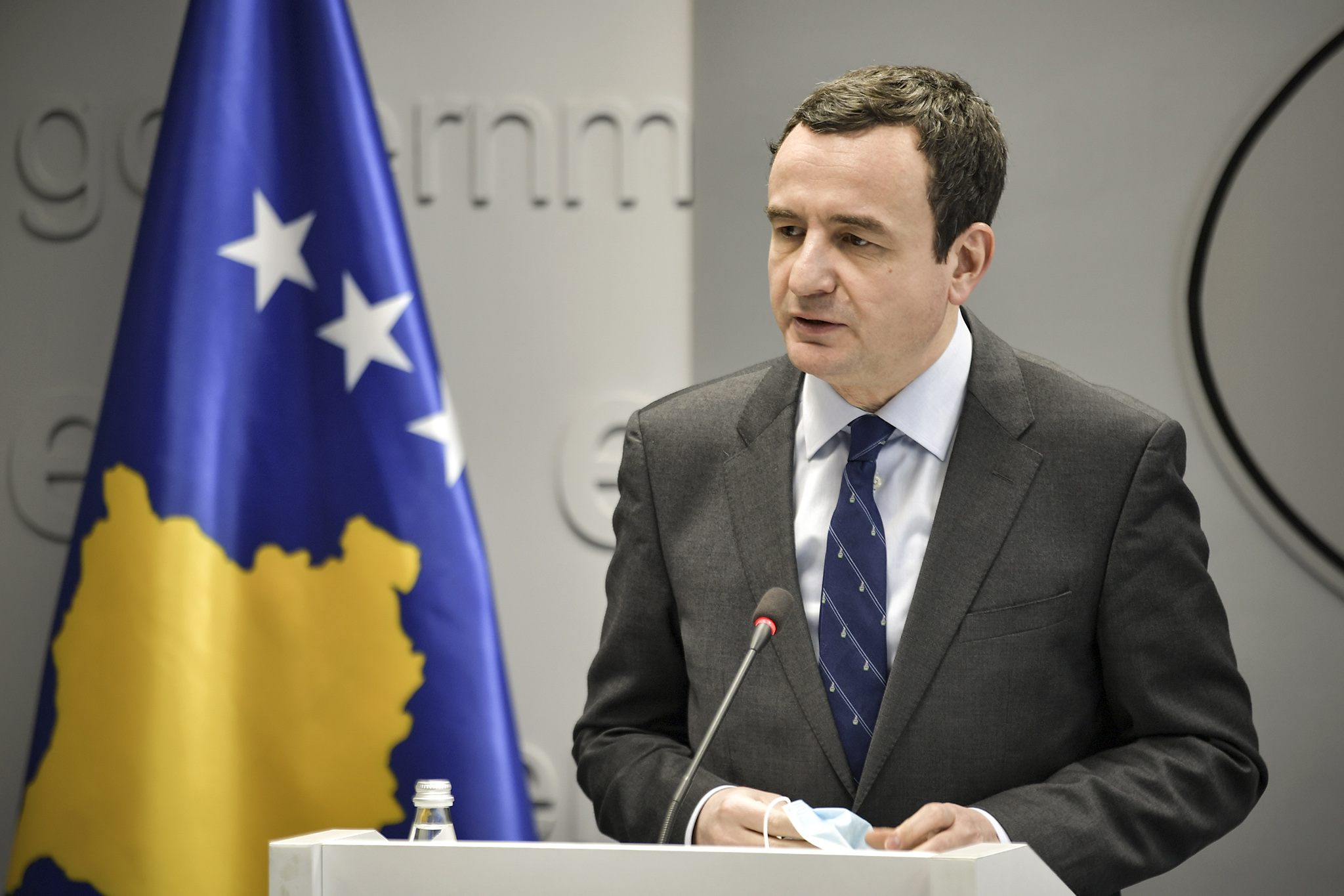 hoti-serbia-po-pengon-zbardhjen-e-fatit-te-te-zhdukurve