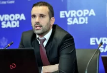 Kryeministri i Malit të Zi refuzon planin italian: Nuk pranon ngritjen e qendrave për migrantë