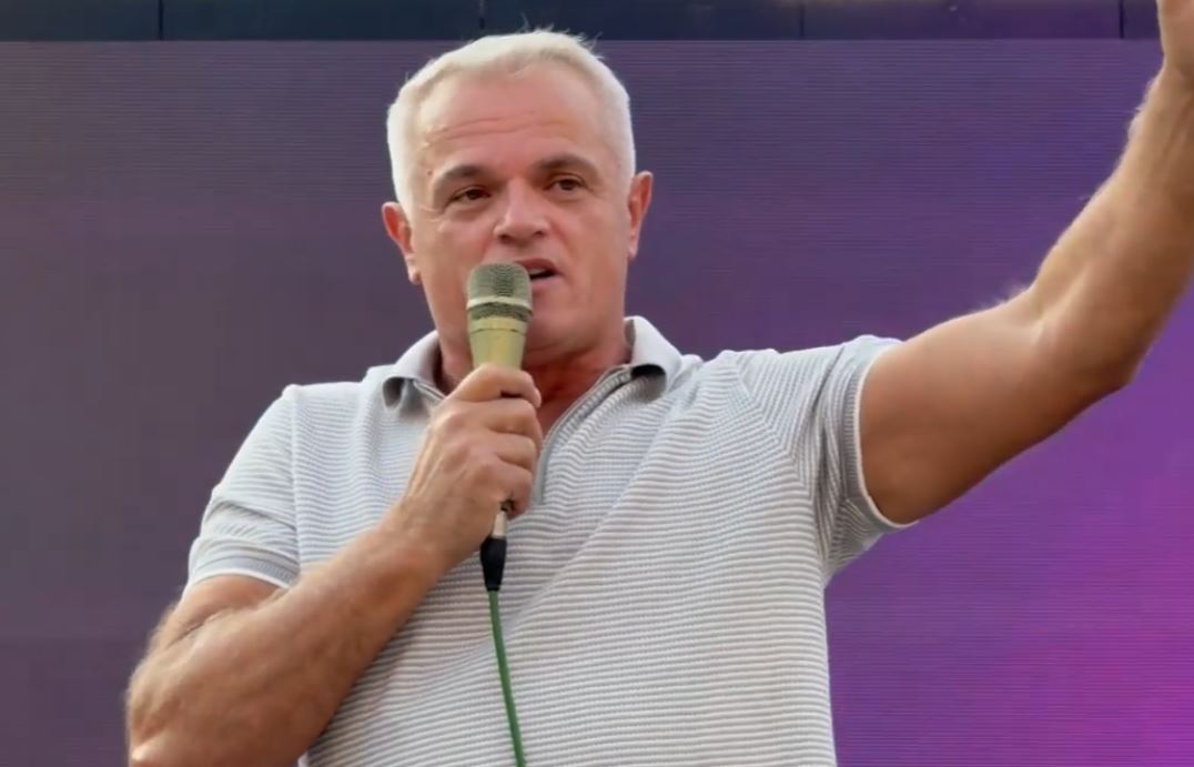 Ish kandidati i PS per deputet  Paulin Luli  Eshtë tradhtari më i madh i Shqipërisë    Ndjesë nëse ju kam kerkuar votën për Edi Ramën 