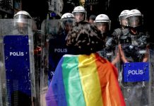 Stambolll Policia ndërhyn me forcë ndaj pjesëmarrësve në paradën e komunitetit LGBTQ