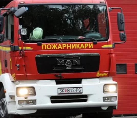 Digjet banesa në Gostivar, 2 policë dhe një person tjetër, përfundojnë në urgjencë