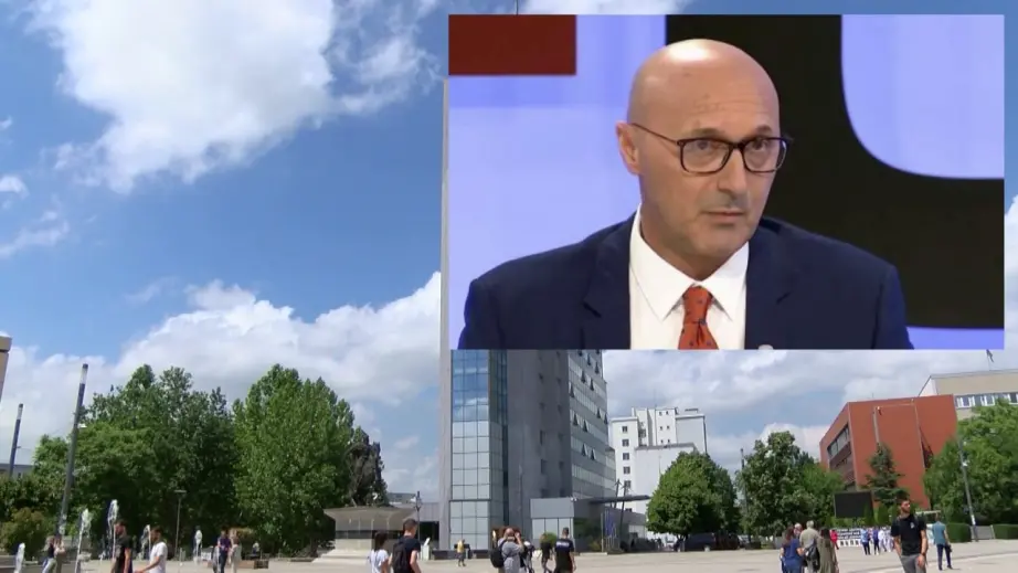  Top sekret 2    Plas  në Kosovë  komuniteti mysliman  bashkëpunim me BIA n serbe 