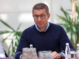 Mickoski paralajmëron rishikim të buxhetit për shkak të vrimës prej 7 miliardë denarësh