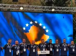 Skandaloze: Maqedonia e Veriut e paraqet flamurin e Kosovës me 7 yje