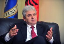 „Lirinë e kemi paguar me gjak“, Ahmeti: Duhet t’i jemi mirënjohës Amerikës që e bëri Kosovën shtet