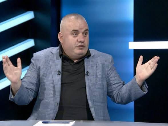 artan-hoxha-jo-vetem-vlora-hyseni-ne-telefonin-e-gysit-u-gjeten-telefonata-edhe-me-ramen
