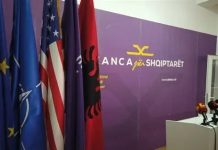 ASh e kritikon ashpër VLEN-in: Premtuat Bankë Shqiptare, sollët “Alta Bankën” serbe”!