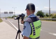 23-vjeçari kapet duke vozitur 119 km/h në zonë të kufizuar në 50 km/h