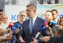 Mickoski kërkon BE-në dhe NATO-n në bisedimet me Bullgarinë: Argumentet të dëgjohen nga të gjithë