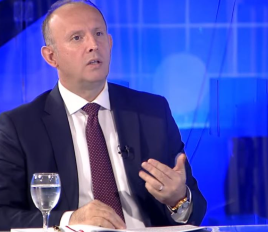 Ndryshimet kushtetuese, Gashi: Po zhvillojmë bisedime në nivelet më të larta të mundshme, të shpresojmë për rezultat pozitiv
