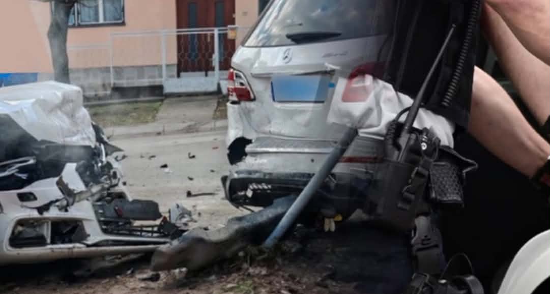 Përplasje e fortë në Shkup: Tre policë përfundojnë të lënduar pas aksidentit!