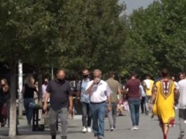 35 vite shtet, 215 mijë banorë më pak: Maqedonia po plaket dhe po zbrazet!