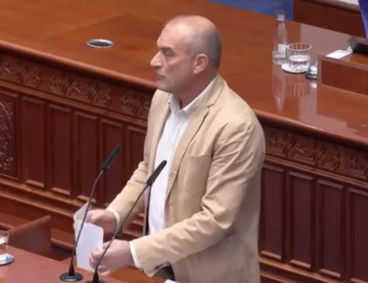 Snopçe: Po zbehet përfaqësimi i shqiptarëve, po rrezikohet krijimi i kuadrove të rinj