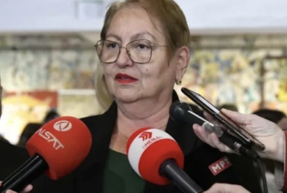 Studentët nga Kumanova dhe Tetova “në harresë”: 10 mijë denarë në muaj për autobus – Qeveria: “Nuk është prioritet”!