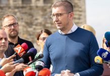 Mickoski i kënaqur me dialogun me Sofjen: Shpreson për vazhdim të bisedimeve