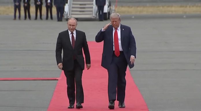 Trump bën marrëveshje me Putinin: Miliona tonë naftë dizel drejt tregut, pritet ulje e çmimeve