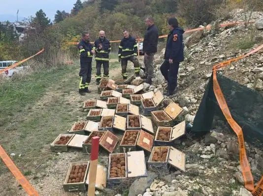 Alarm në Manastir: Mbi 4.000 bomba të zbuluara në ish-kazermën ushtarake, priten edhe mijëra të tjera!