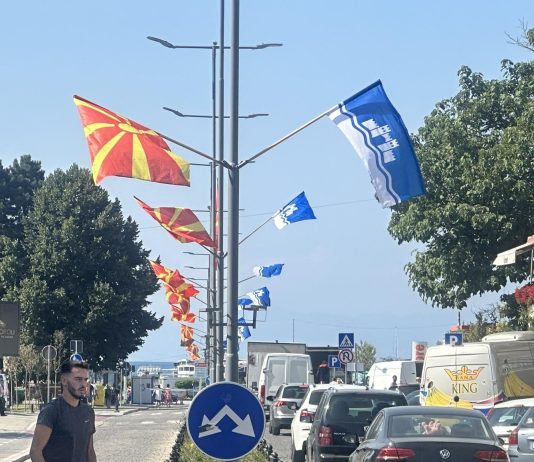 ‘Fundjavët e zgjatura’ mund të marrin fund, Oda Ekonomike kërkon maksimumi 13 ditë pushim