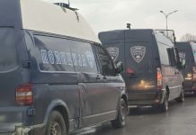 Aksion i madh policor në gjithë Maqedoninë: 16 të arrestuar, konfiskohen drogë dhe armë