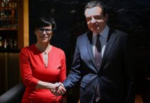 Kurti takohet me Marta Kos në Mal të Zi, kërkon hapa konkretë drejt anëtarësimit të Kosovës në BE