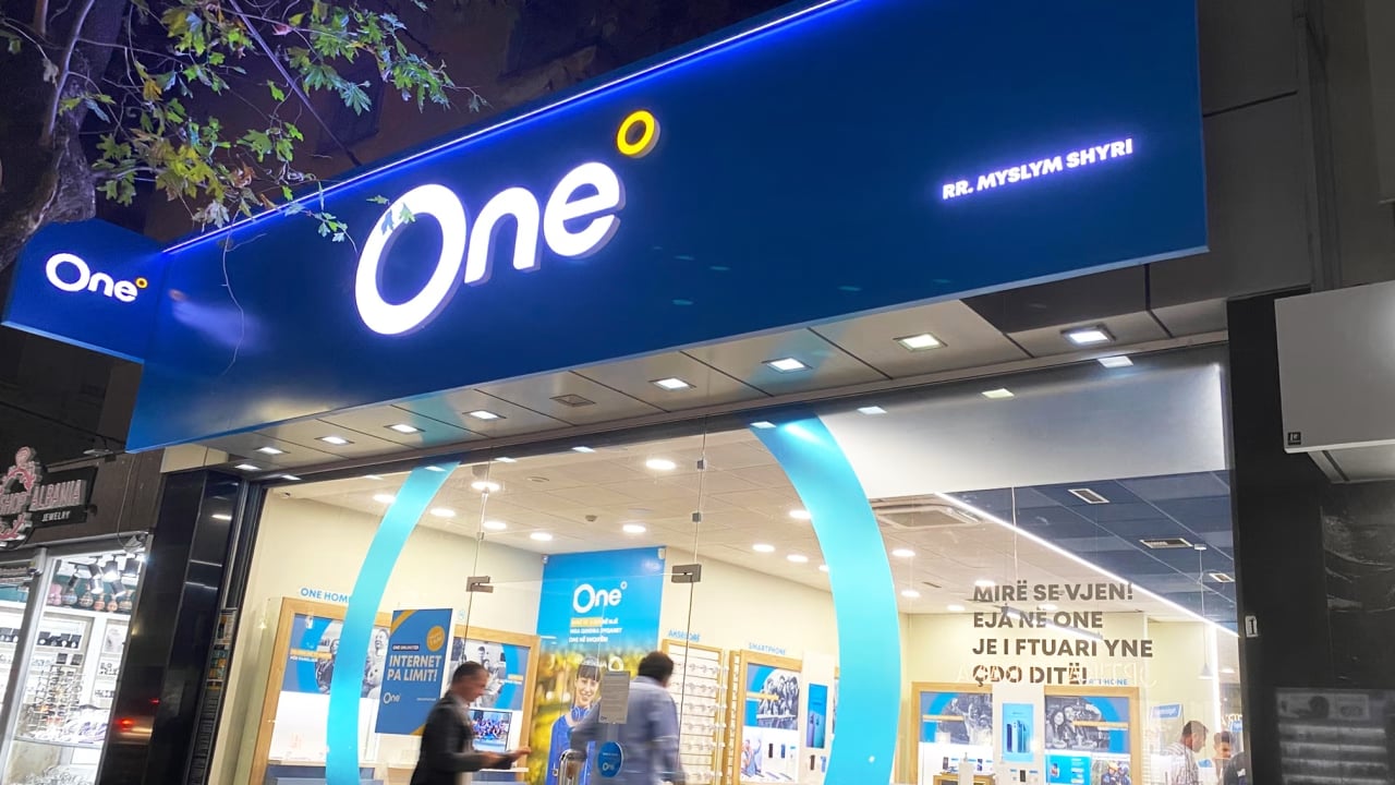 Ende pa nisur punën, operatori i tretë mobil në Maqedoni ndryshon drejtuesit!