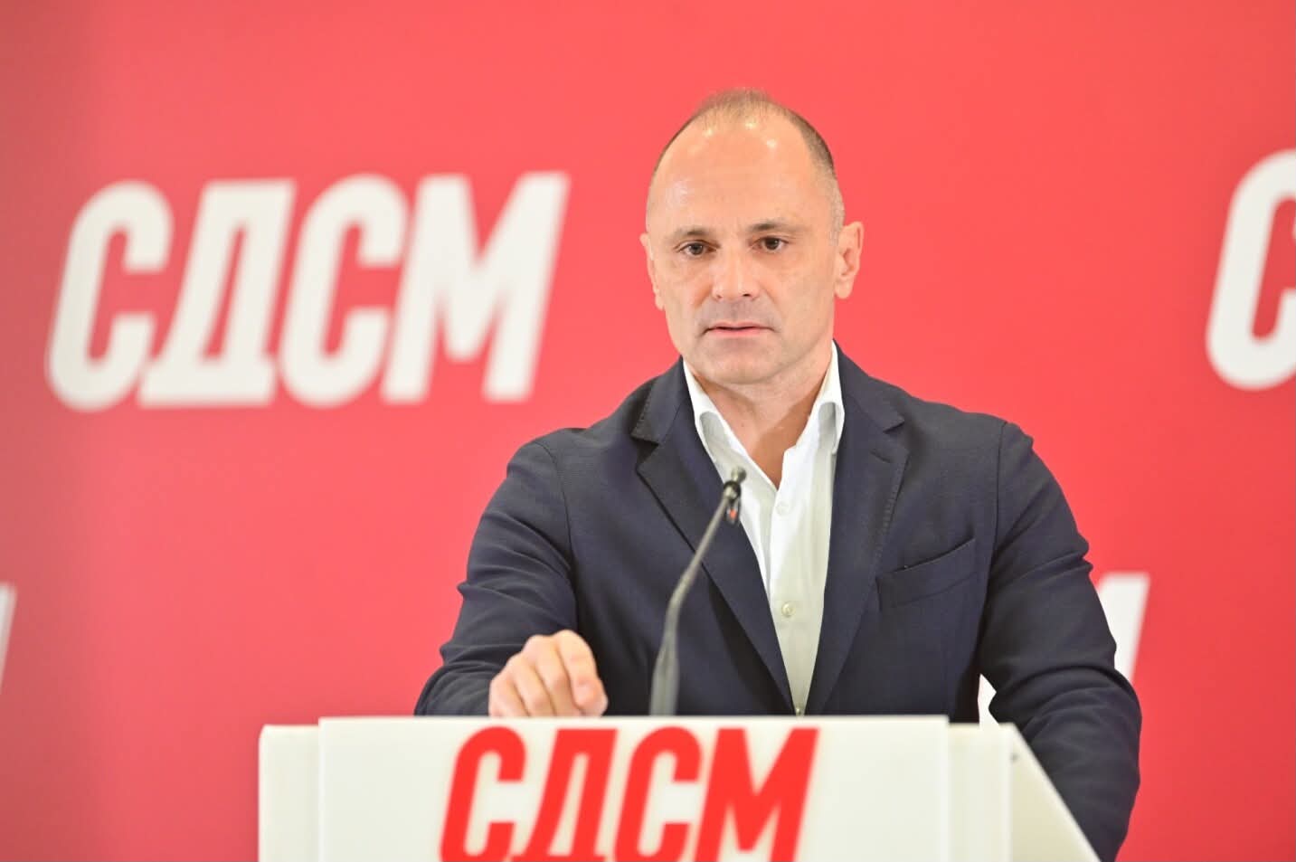 Filipçe  Pas Vuçiqit dhe Orbanit  radha i vjen Mickoskit   po shembet  oktapodi kriminal ballkanik  