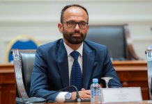 Pas 35 vitesh pengesë gjuhësore, provimi i Jurisprudencës drejt shqipes – Shasivari paralajmëron fundin e pritjes!