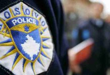 Dy ditë pas vrasjes së Arlinda Zekajt, kunati i saj vijon të jetë në arrati/ Policia bastis shtëpinë dhe sekuestron armë, thika e një sëpatë