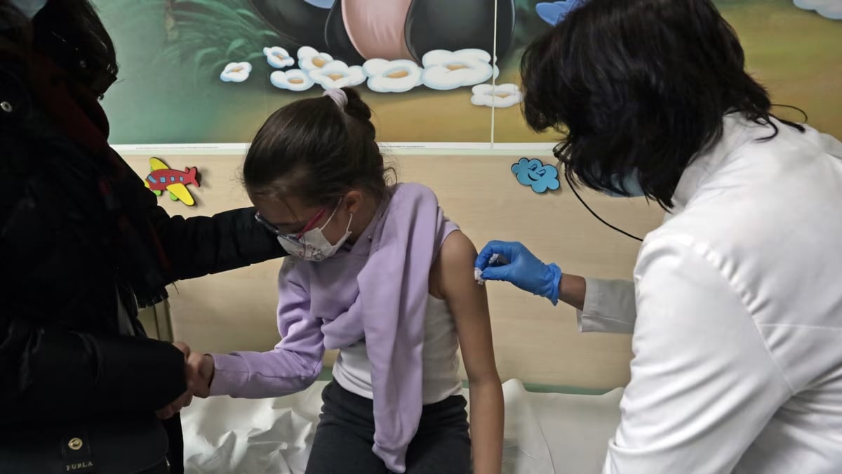 Nisin vaksinat kundër gripit në Maqedoni: Kush ka përparësi dhe si të regjistroheni?